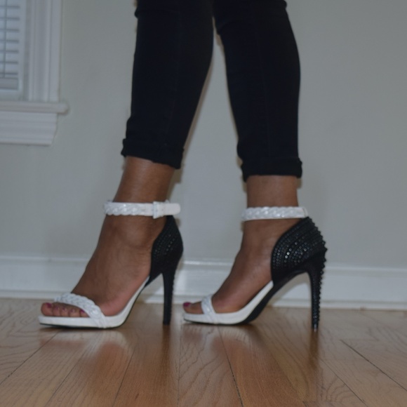 Fergie Black and White Studded Razor Ankle Strap Sandals Size 9 1/2